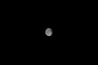 _Moon 200mm.JPG