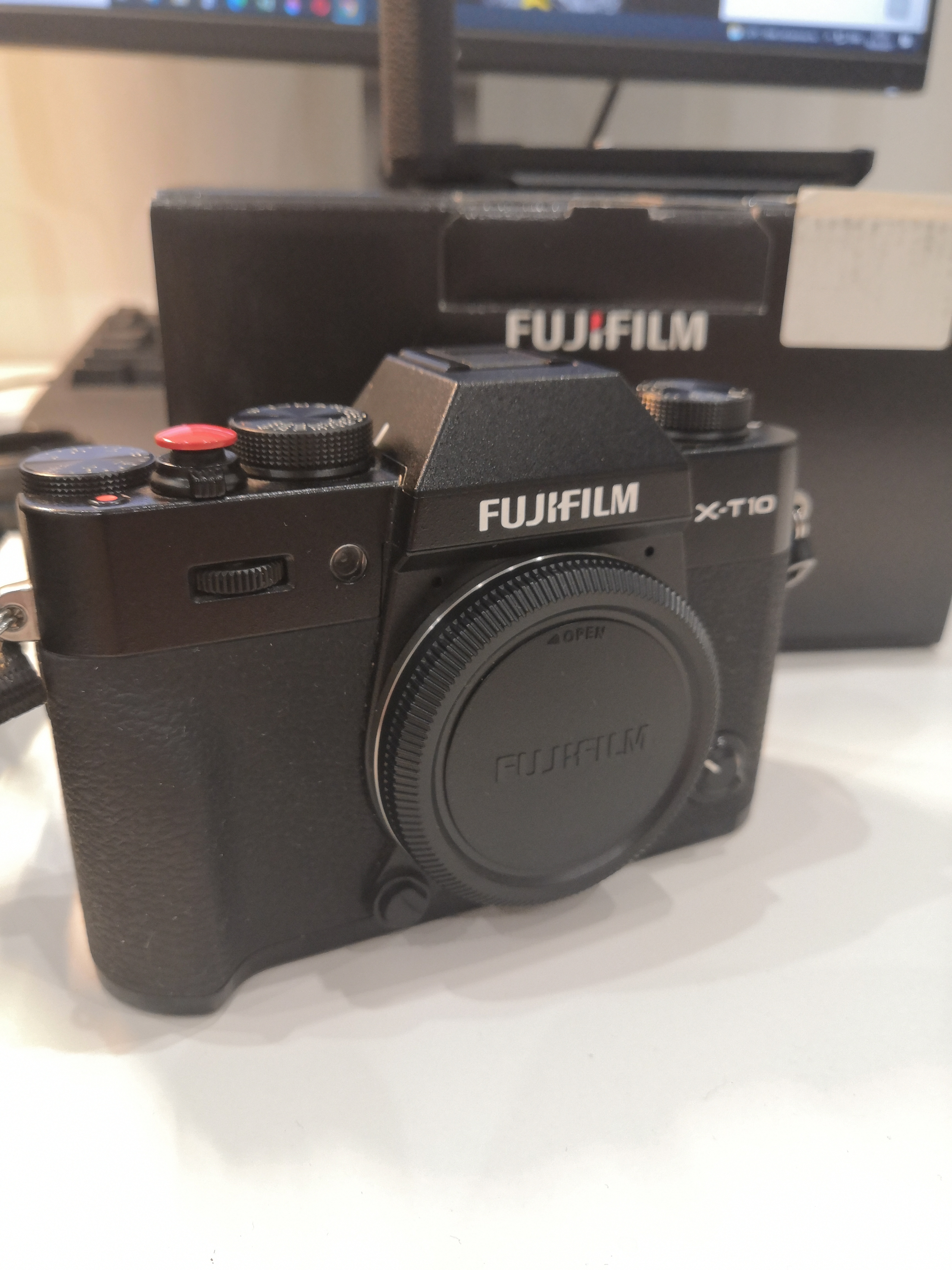 Fujifilm X-T10 body