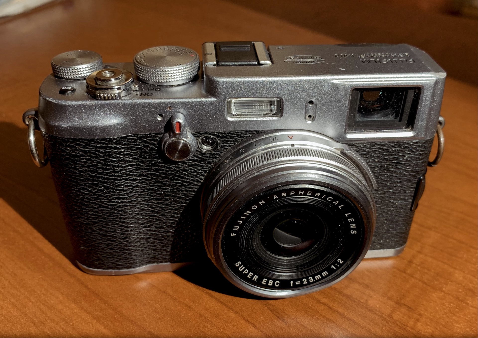 Fujifilm X100 обменяю на body Fujifilm X - Объявление - Fuji Club