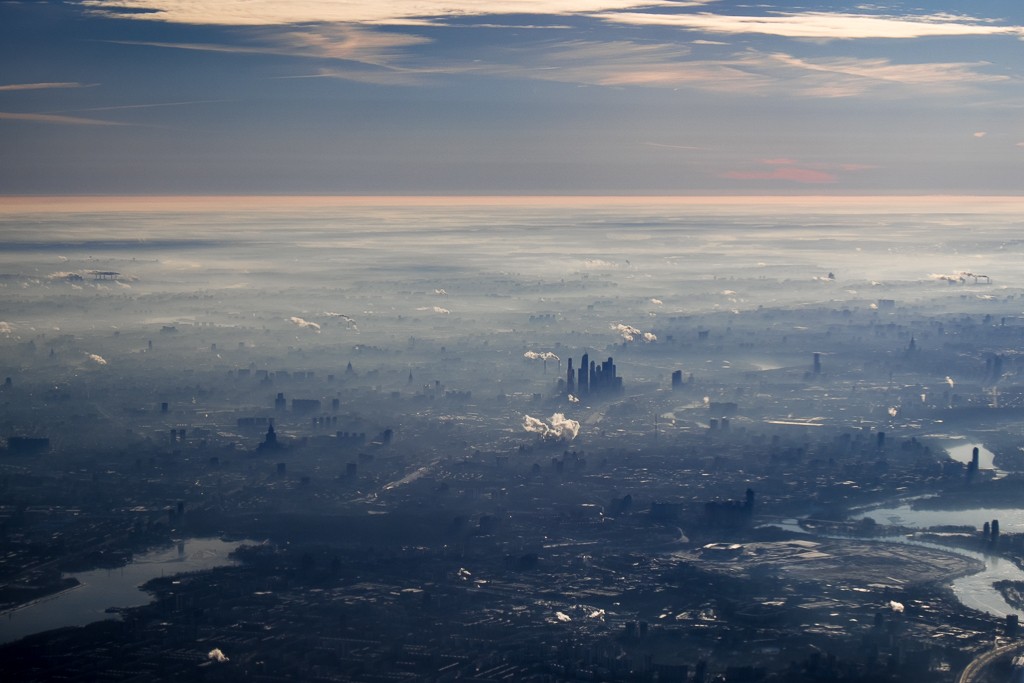 Полет над Москвой