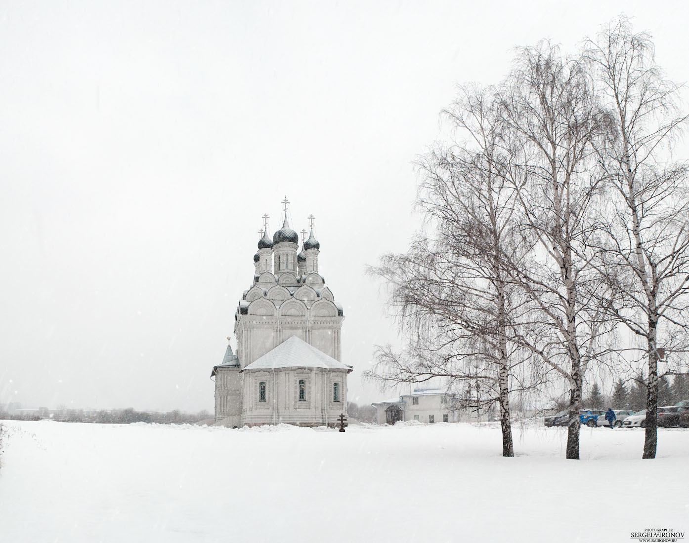 храм, утро. Снег