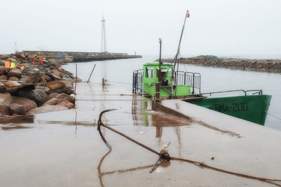 Морось на рыбацком причале