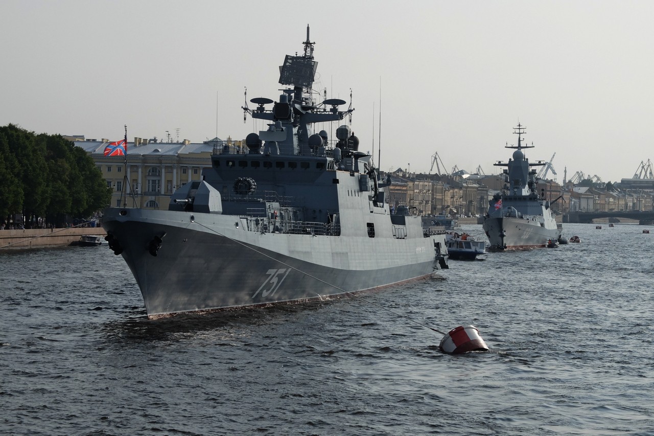 Адмирал Эссен