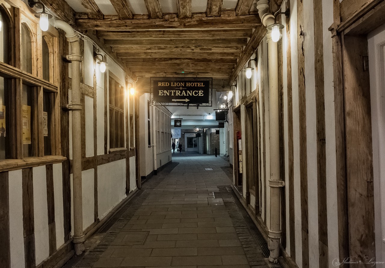 ENTRANCE