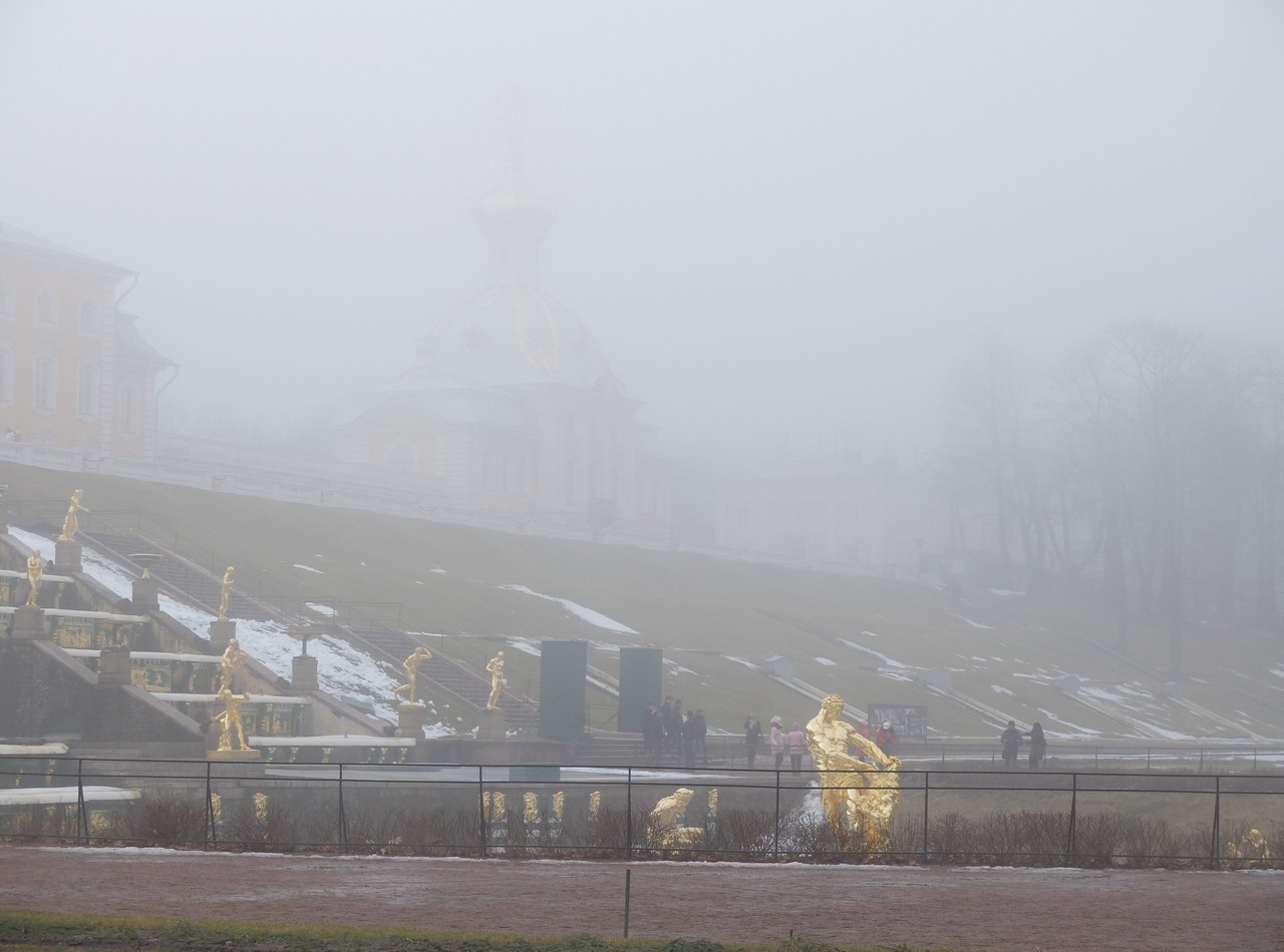 Весна в Петергофе 2017 г