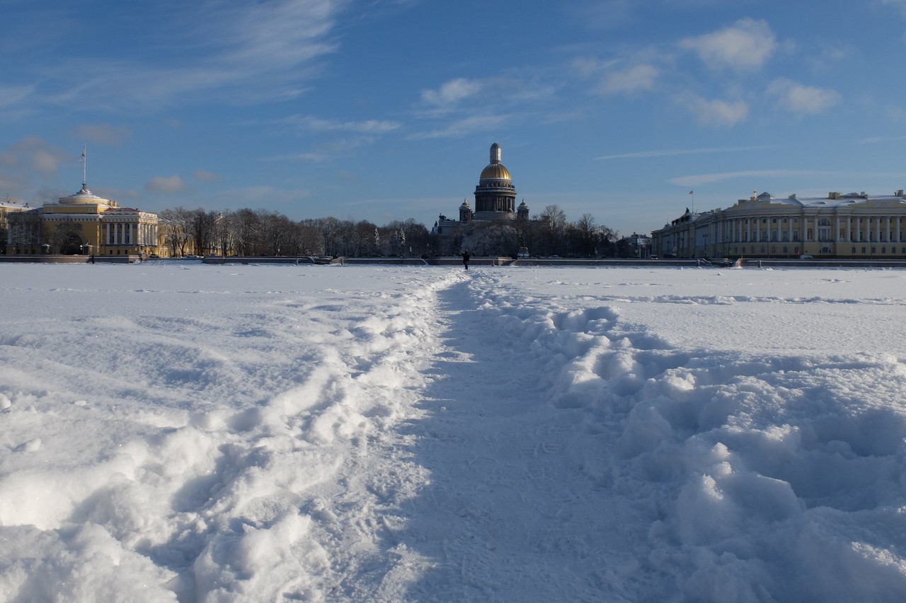 Не зарастёт народная тропа..))