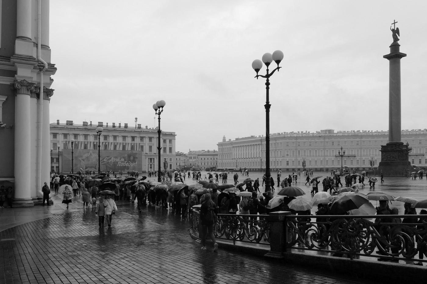 В Питере снова плохая погода...))