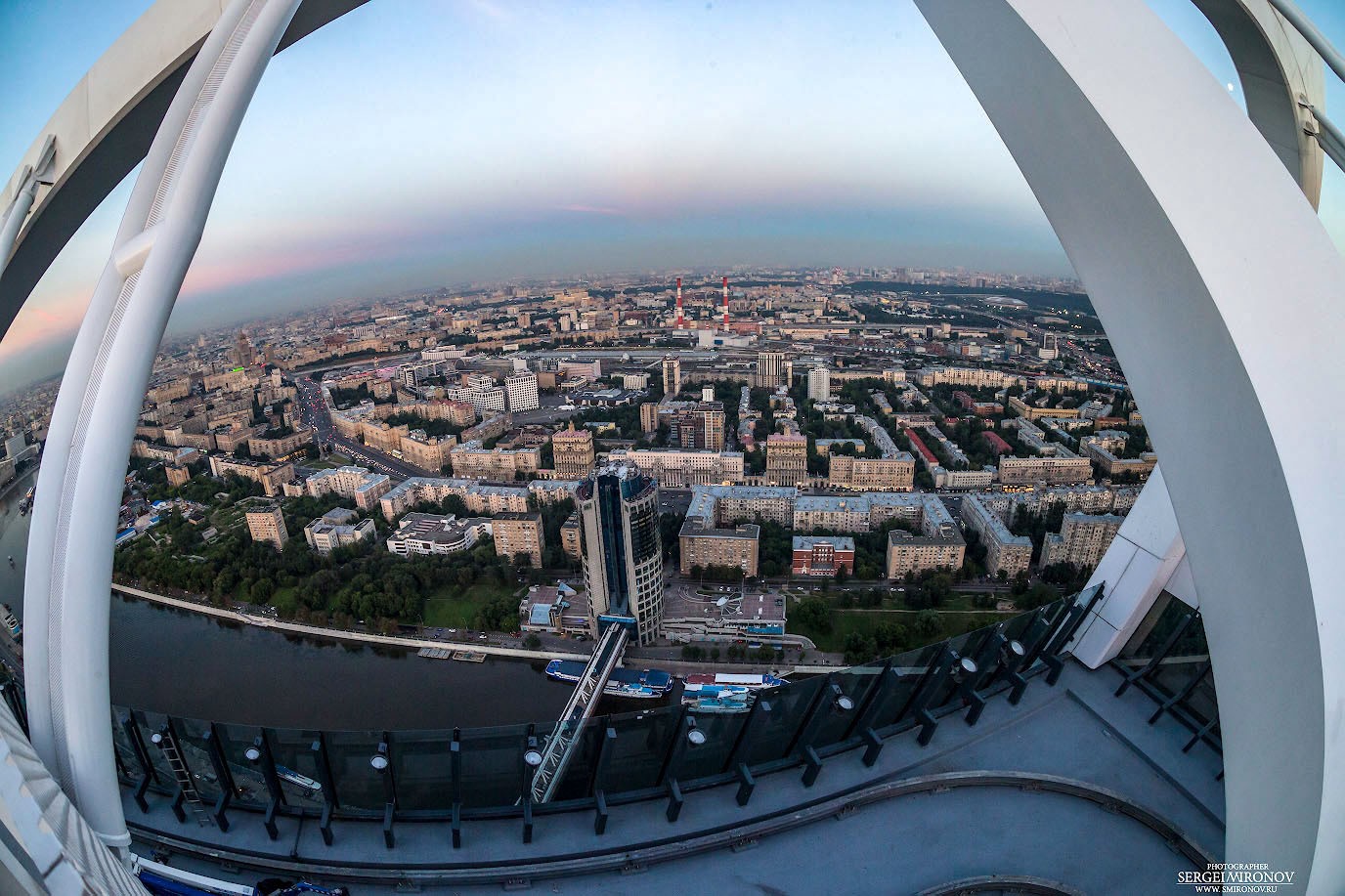 с Москва-сити на Кутузовский проспект