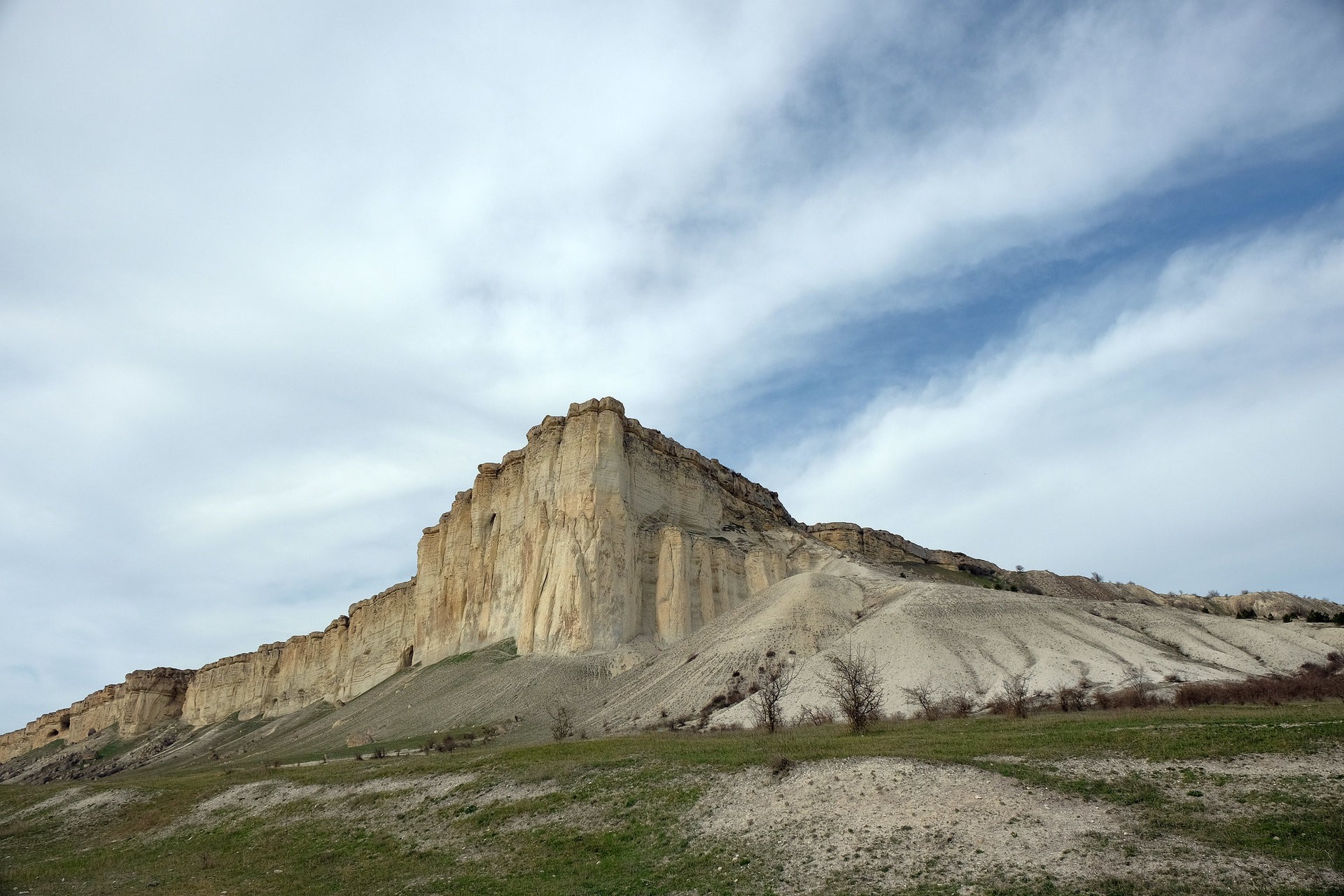 Белая скала, Крым