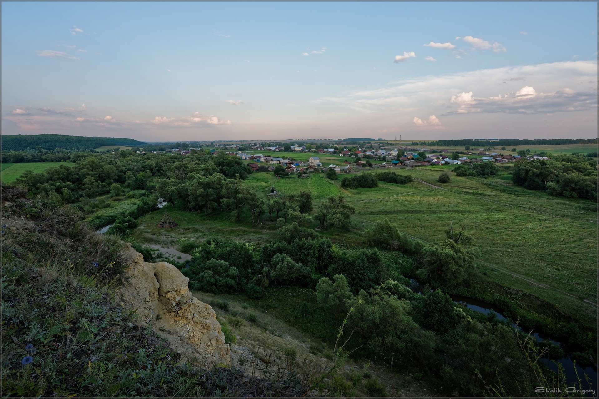 Вечер в долине