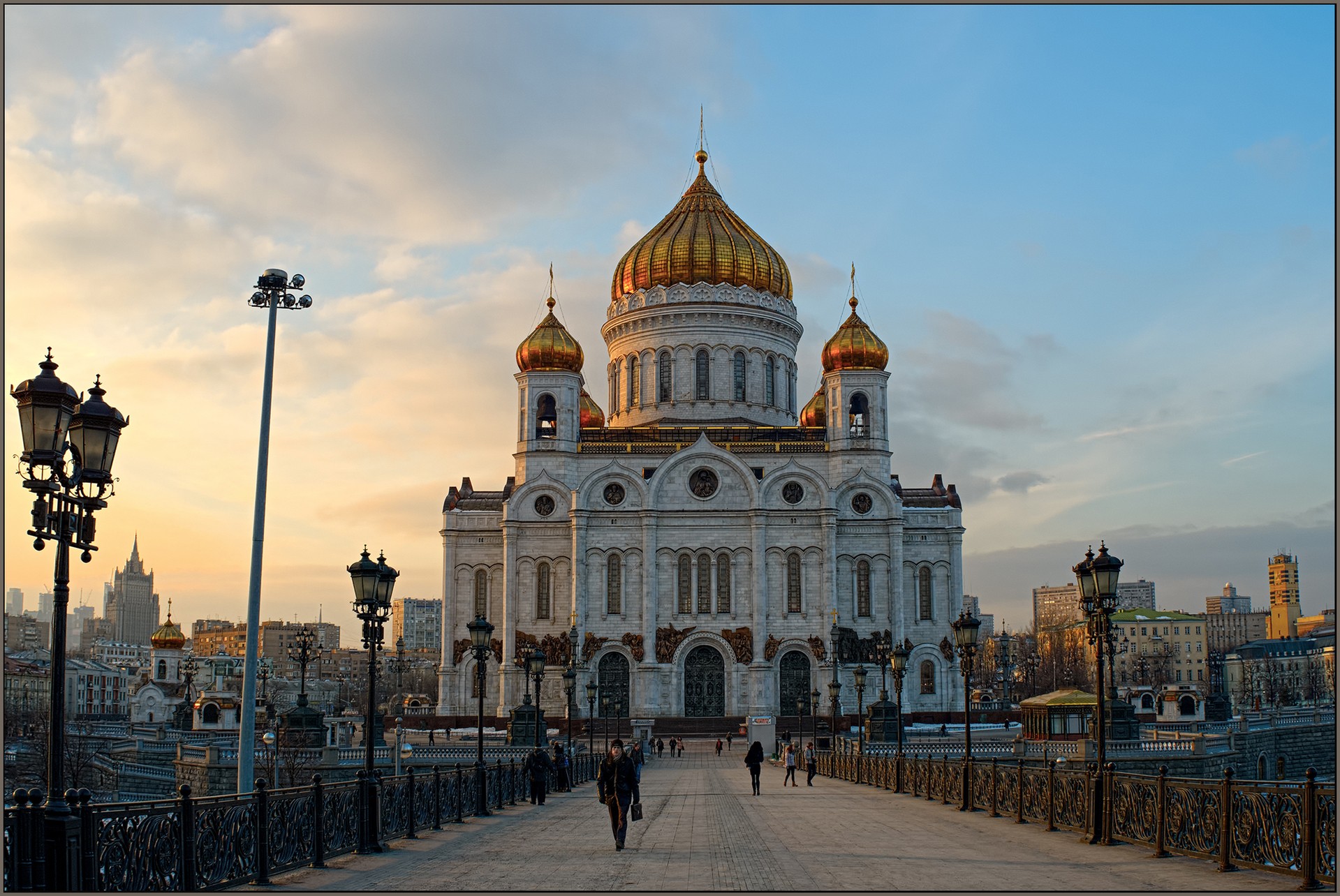 Сайты церквей москвы. Москва. Храм Христа Спасителя. ХРХРАМ Христа Спасителя.