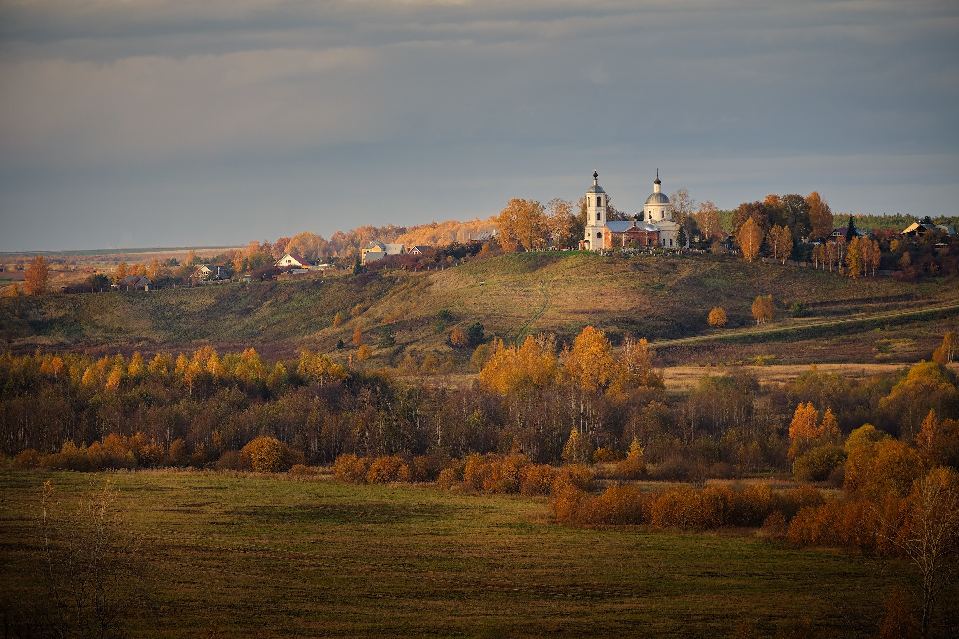 Село Горицы на закате