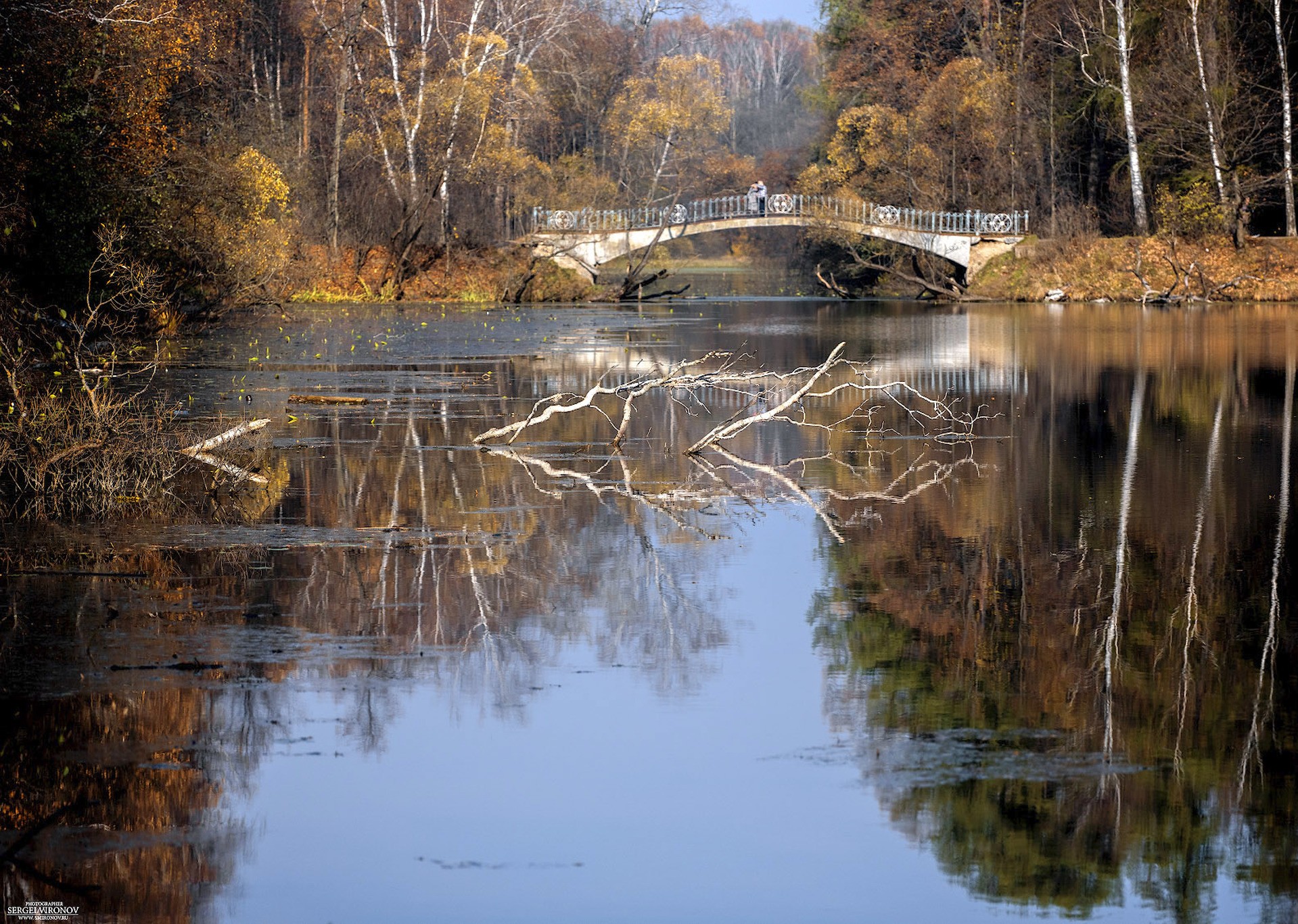 Осенний мостик