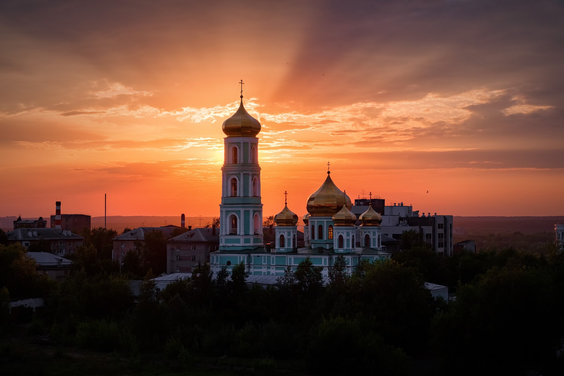 Купола на закате