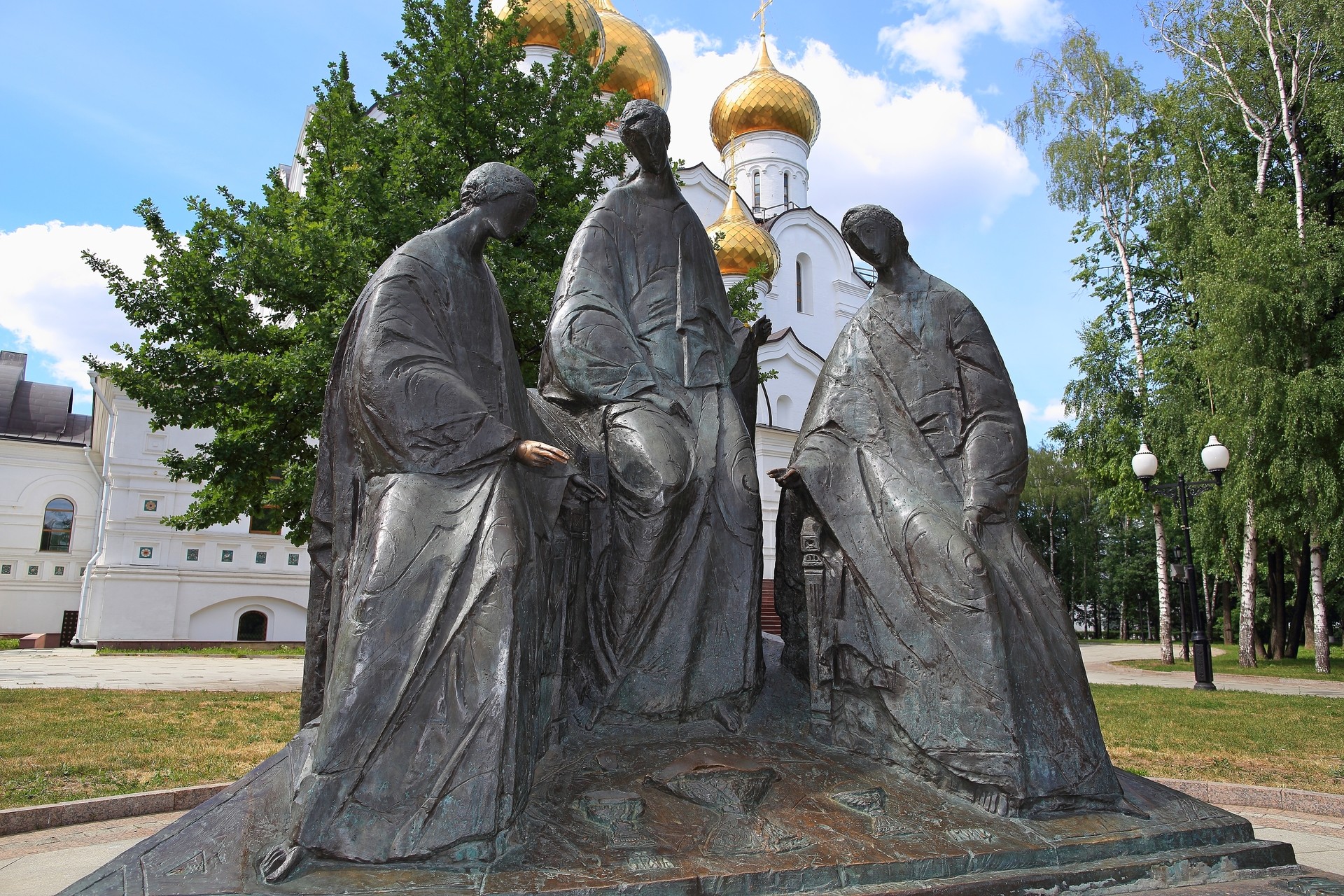 Памятник Троица 1000 летию Ярославль